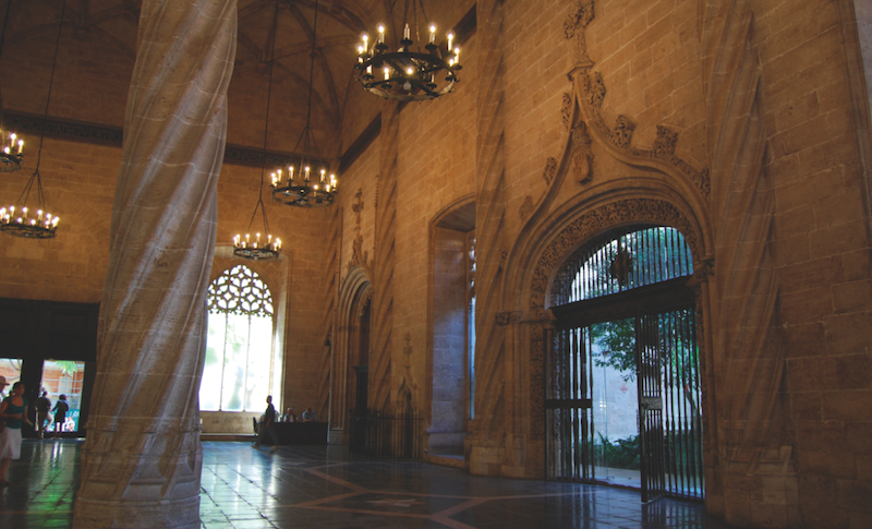 InteriorLonja